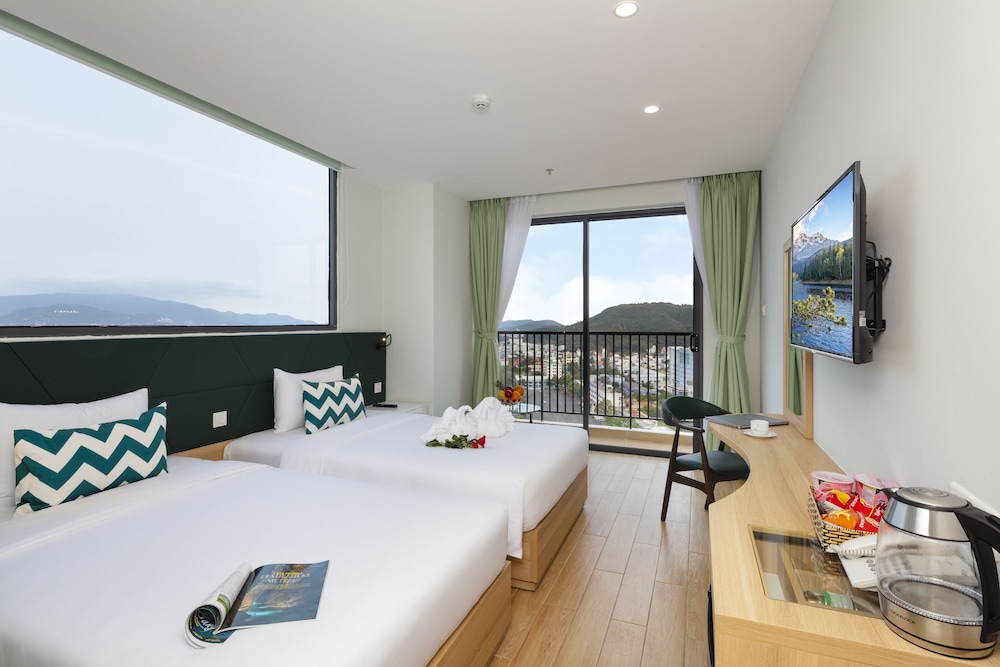 Crown Hotel Nha Trang 6/36