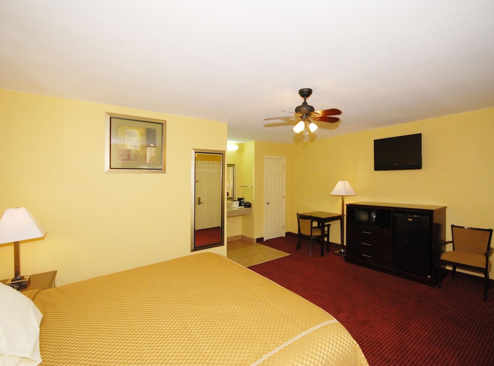 Americas Best Value Inn Winnsboro, LA 23/31
