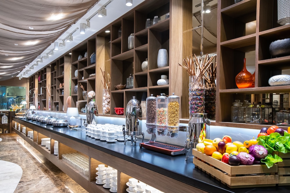 Ashley Hotel Jakarta 55/66
