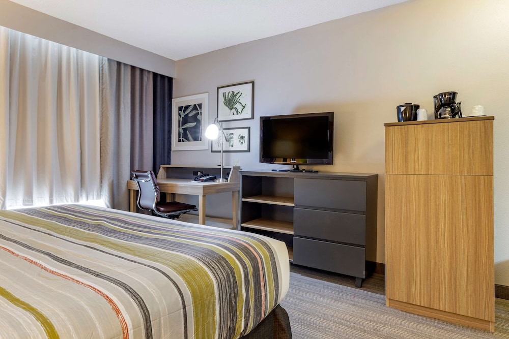 Country Inn & Suites By Radisson Lumberton Nc 15/34