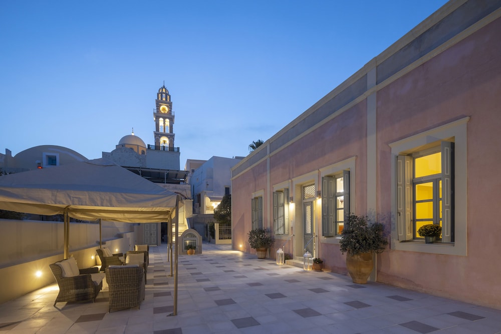 Aria Lito Mansion 65/68