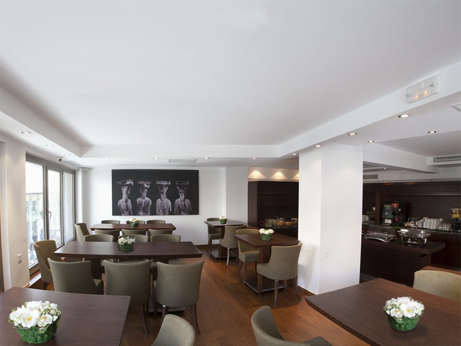 Plaka Hotel 33/38