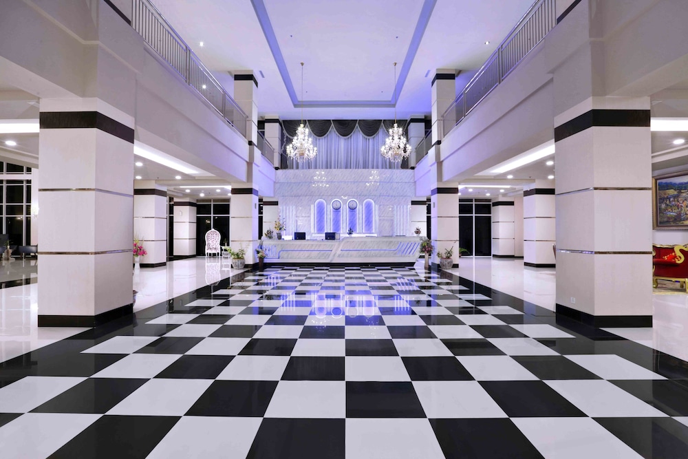 Ck Tanjungpinang Hotel & Convention Centre 3/16