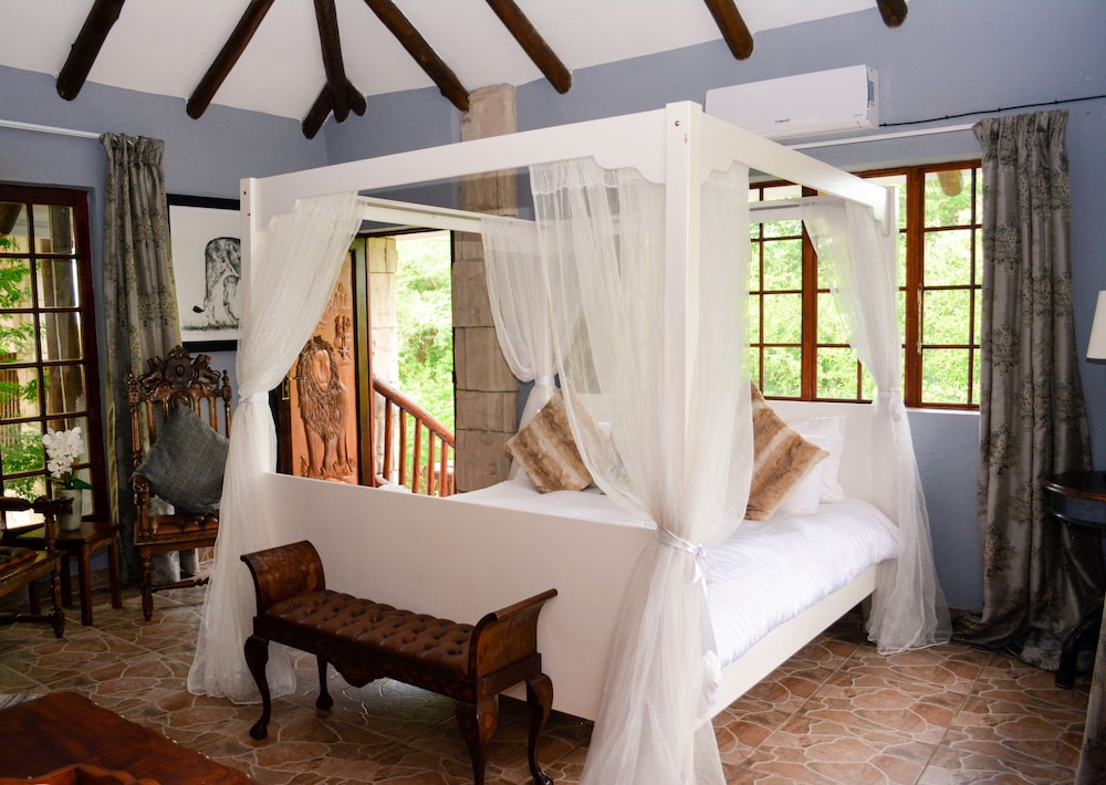 Beyond The Boma Boutique Guest 4/50