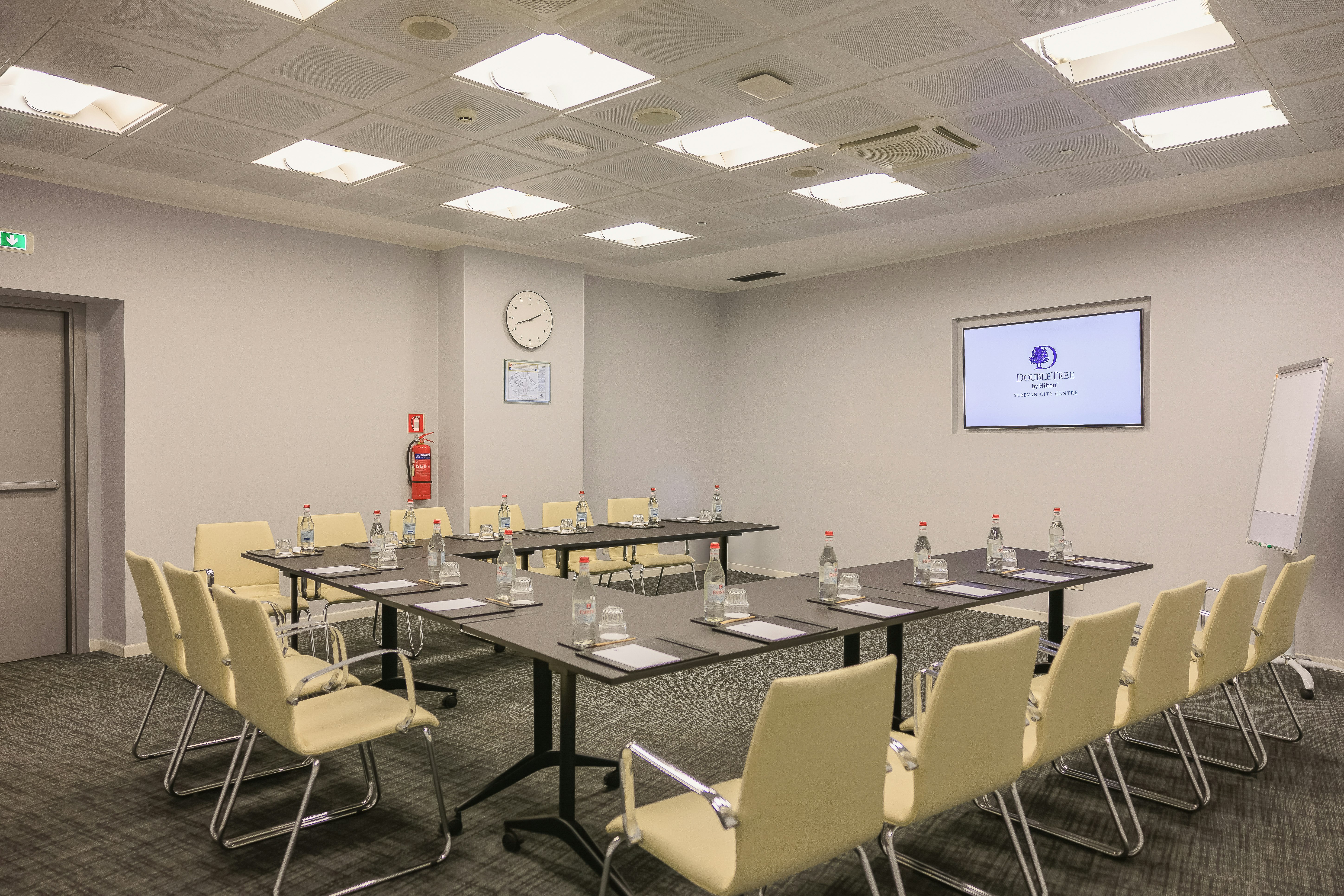Doubletree By Hilton Hotel Yerevan City Centre 59/67