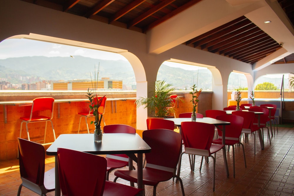 Hotel Alcaravan 46/58