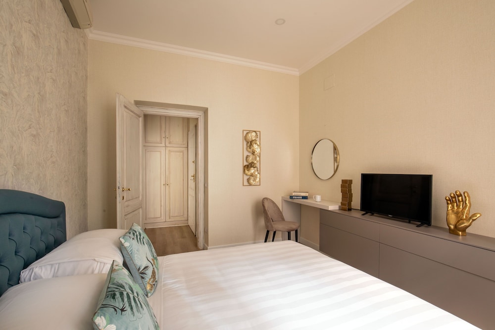 VICTORIA, APARTMENT, VITTORIA 50