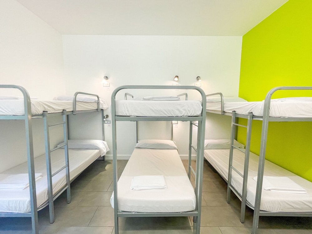 Green Nest Hostel Uba Aterpetxea 21/66