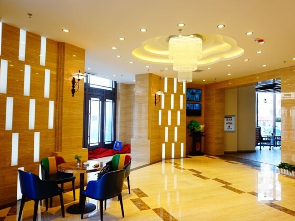 GreenTree Inn LiaoYuan Longshan District Train station Longjihuadian Hotel 6/25