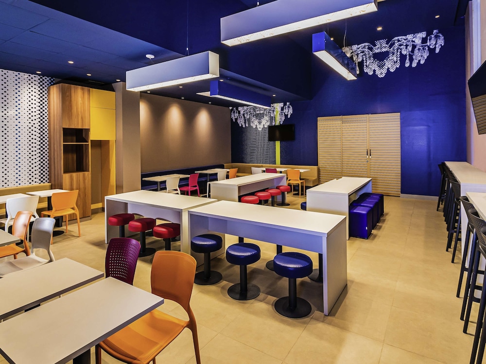 Ibis BUDGET Fortaleza Praia de Iracema 40/49