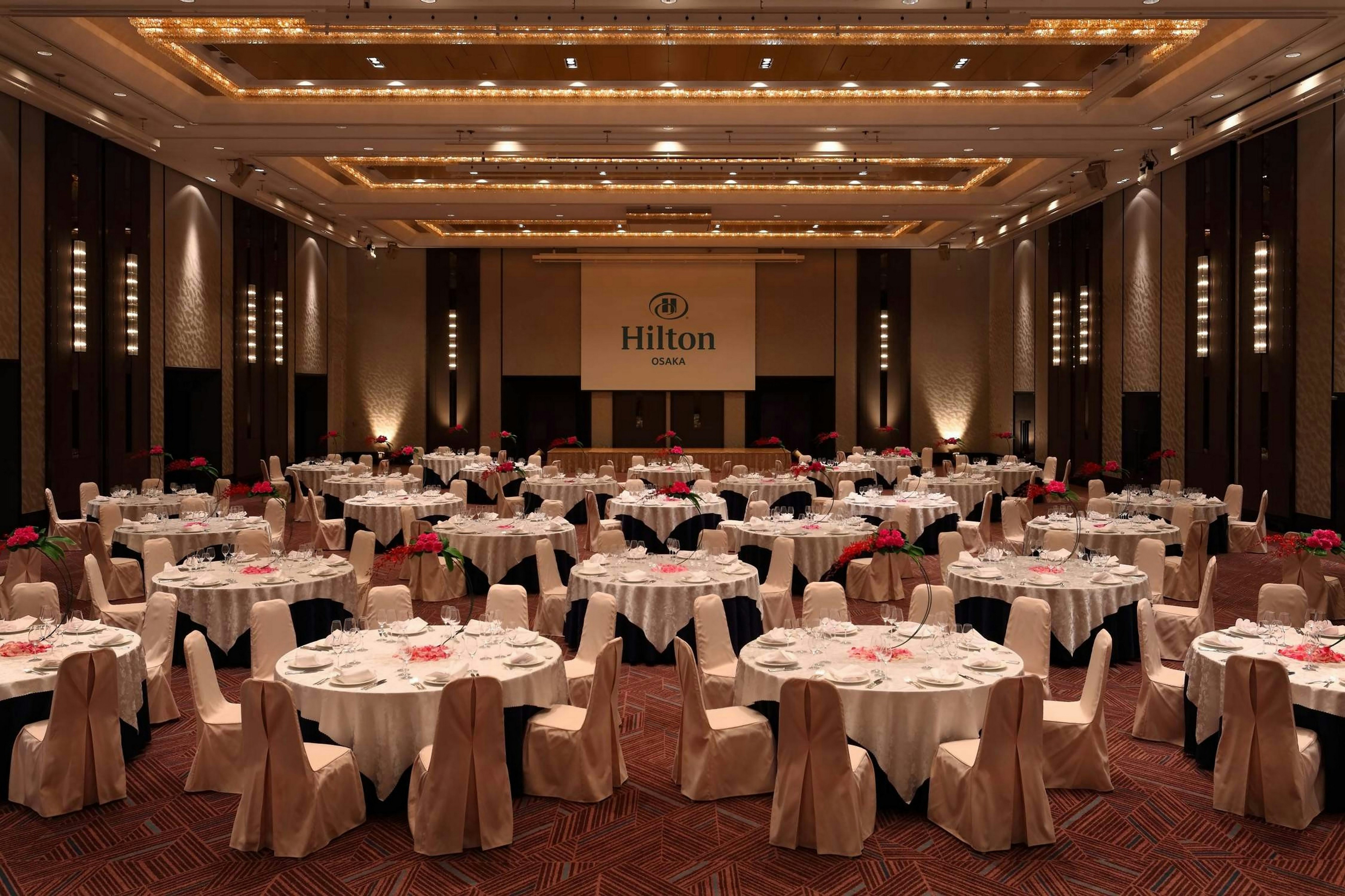 Hilton Osaka 67/77