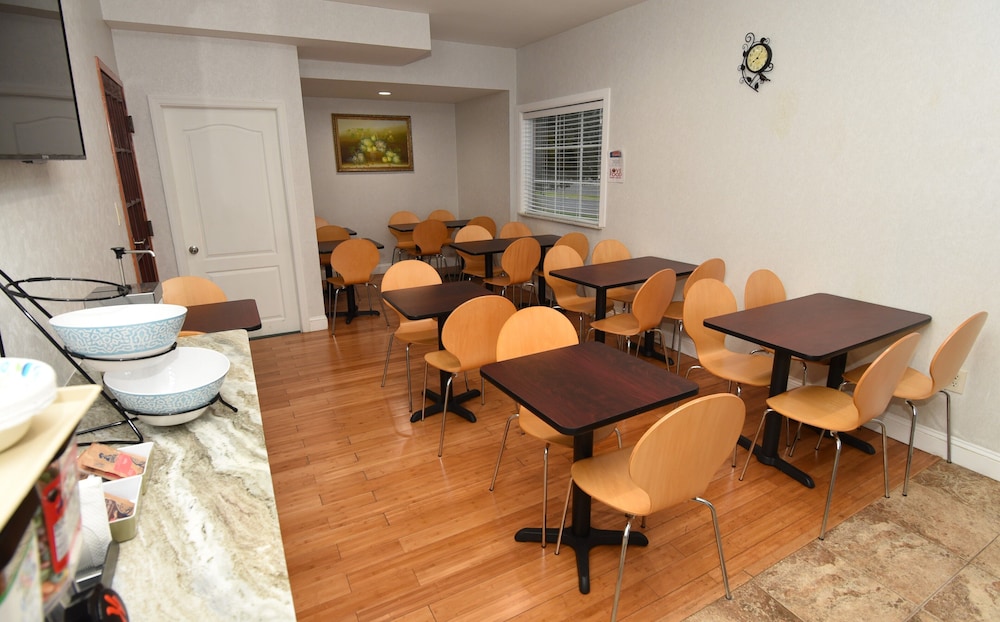FairBridge Hotel Atlantic City 51/58
