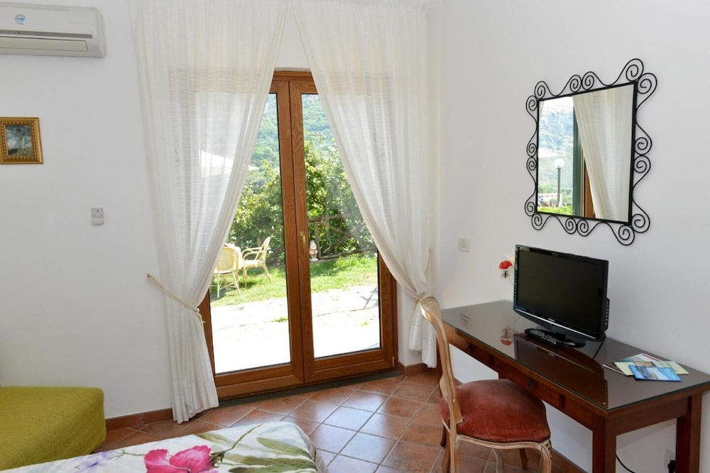 B&B Villevieille 26/54