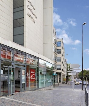 Sejours and Affaires Orleans Jeanne dArc 3/27