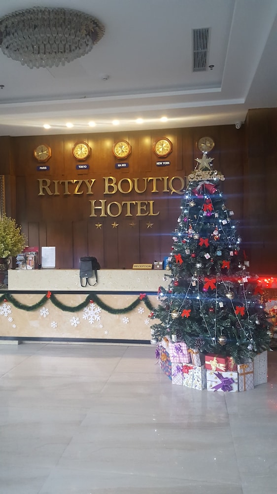 Ritzy Boutique Hotel Da Nang 12/77
