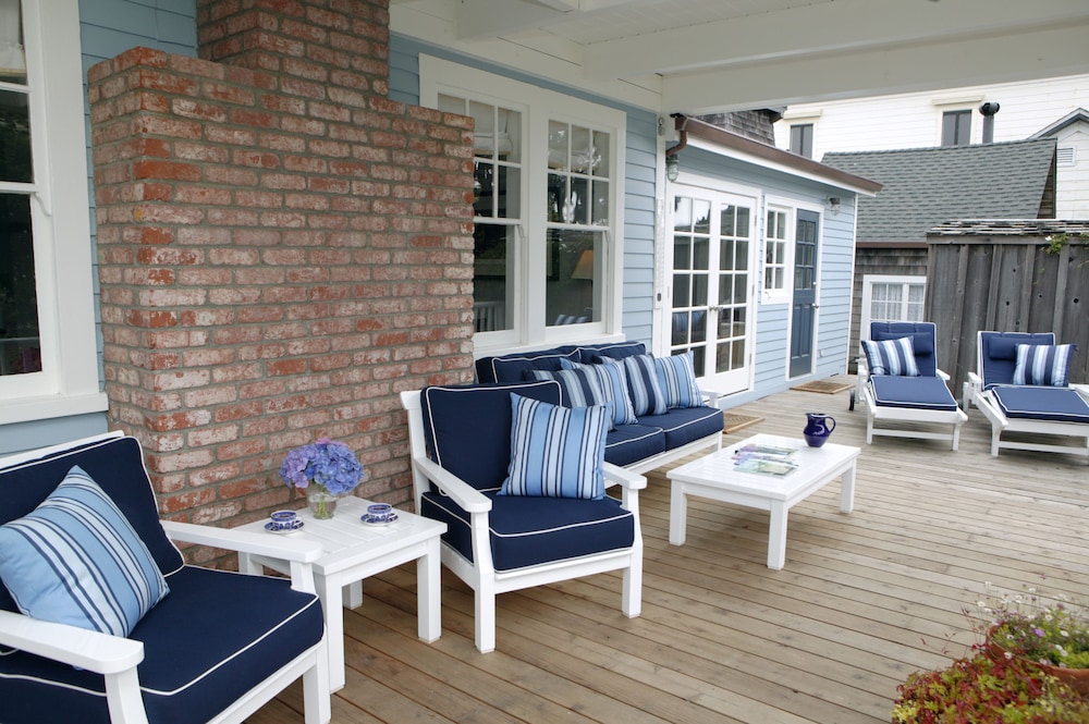 Inns of Mendocino 34/50