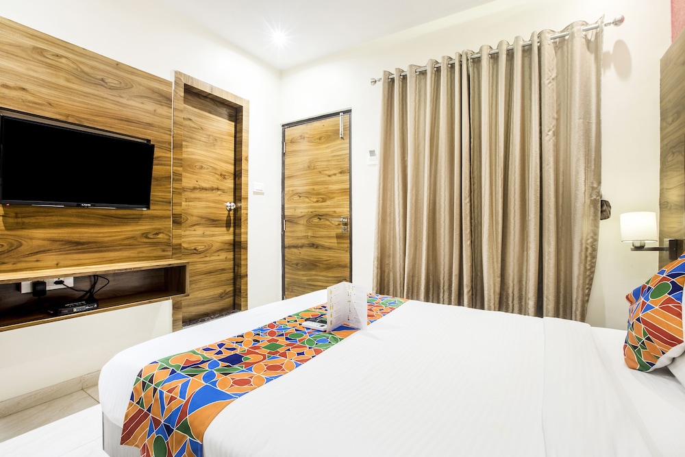 Fabhotel Amour Andheri East 4/17