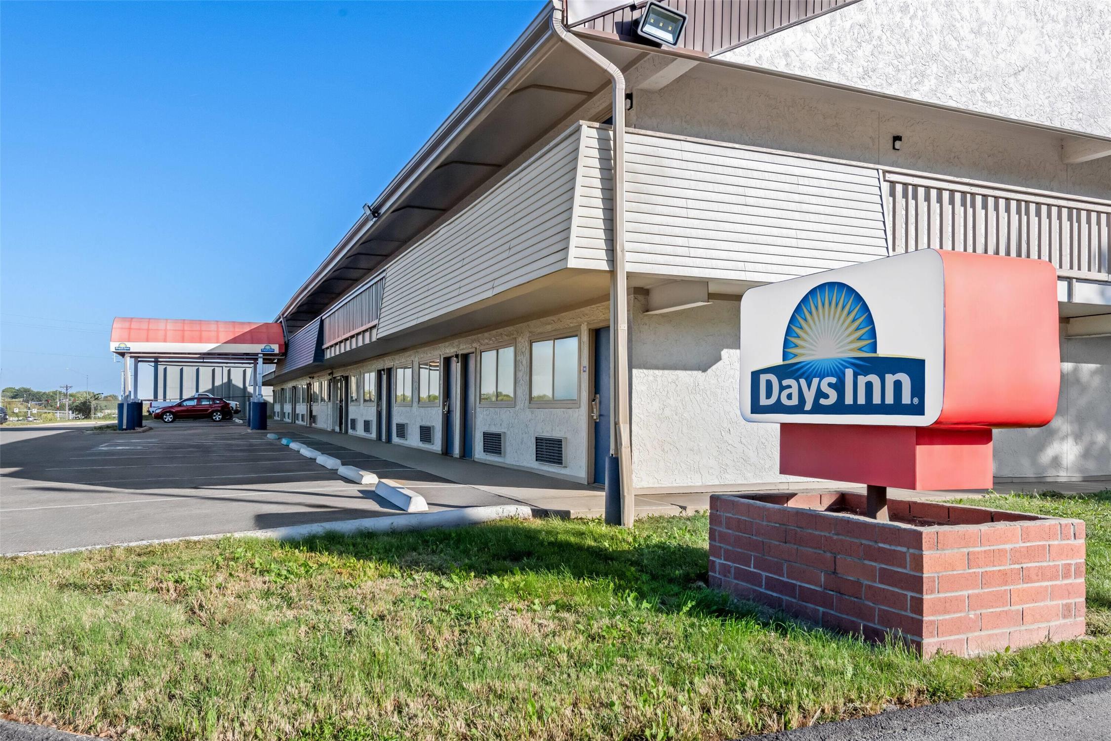 Days Inn By Wyndham Independence 39/45