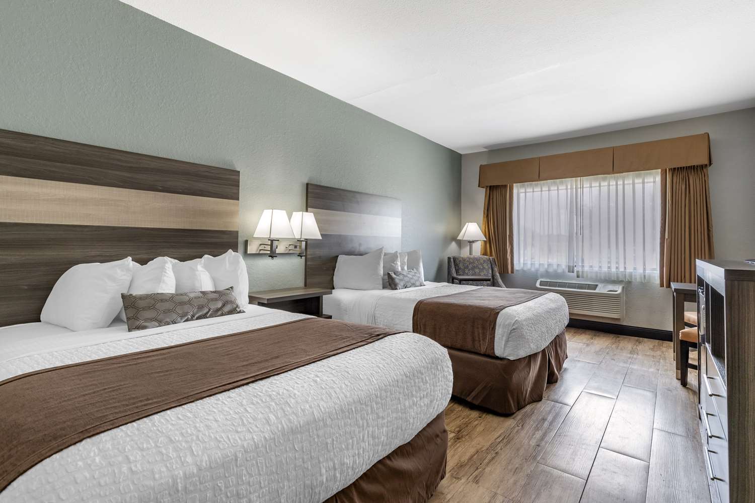 Room, 2 Queen Beds