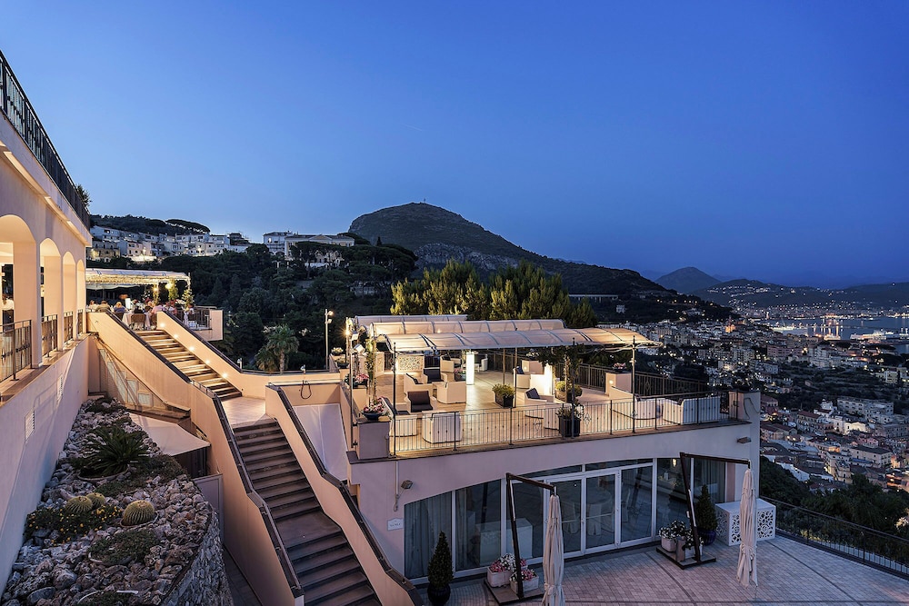 Raito Hotel in VIETRI SUL MARE