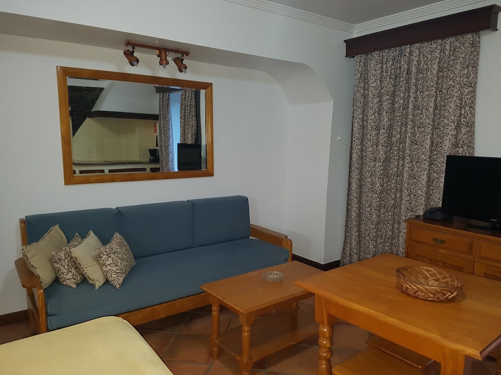 CASA DA CAPELINHA 32/66