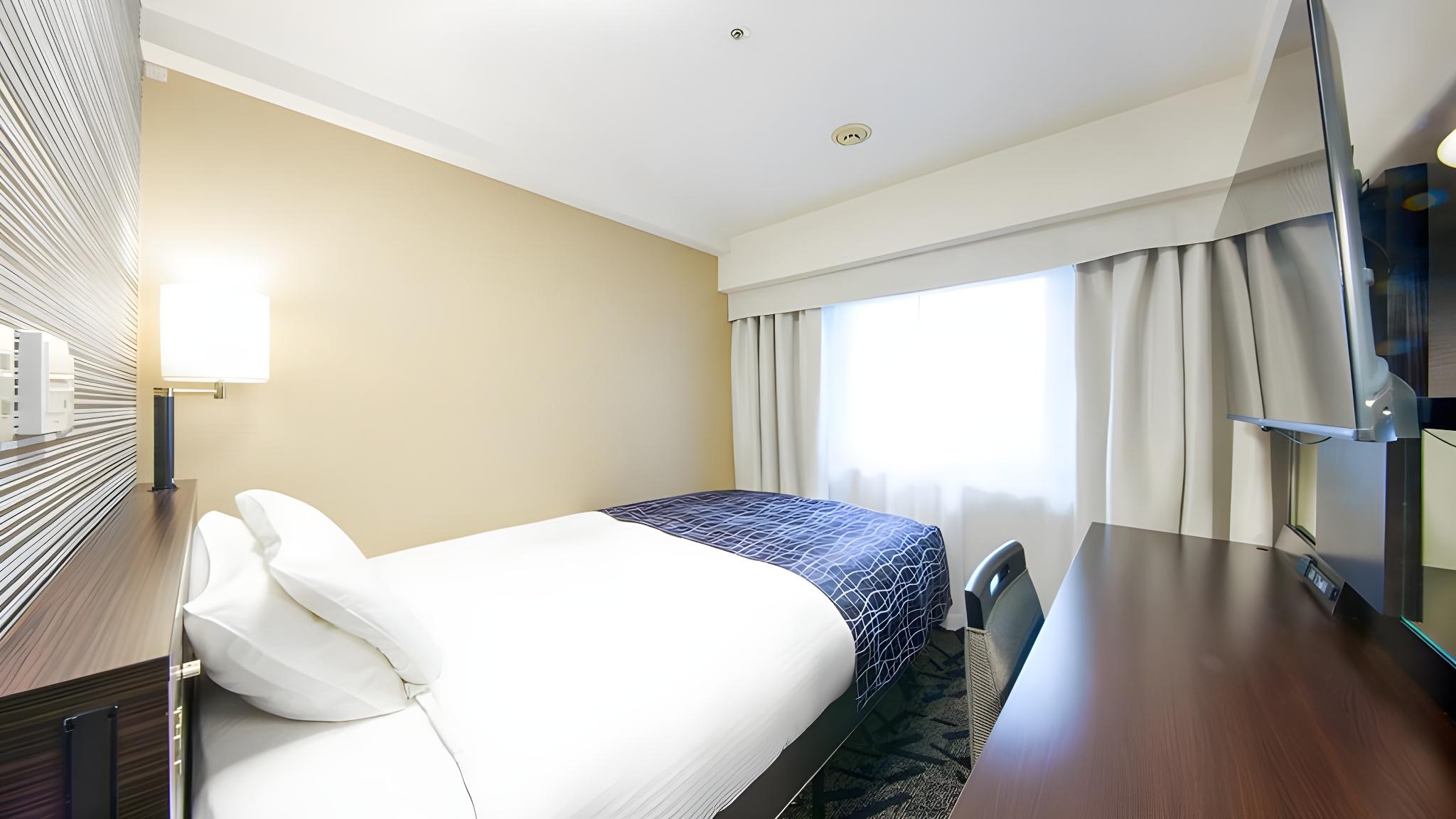 Semi Room, Single, Semi Double Bed, Smoking