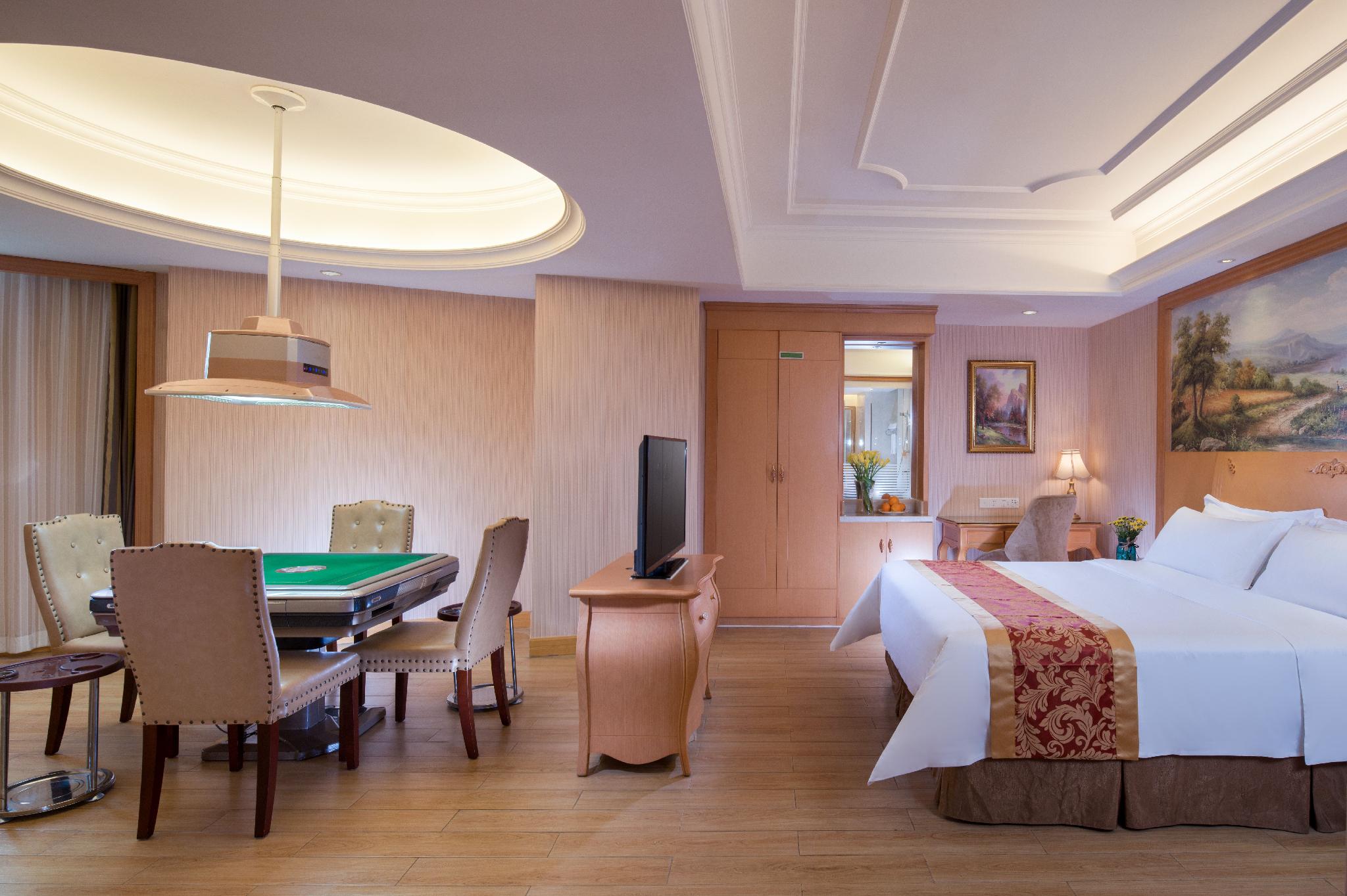 Vienna International Hotel (Shenzhen Guangqiao Road Tianliao) 28/34