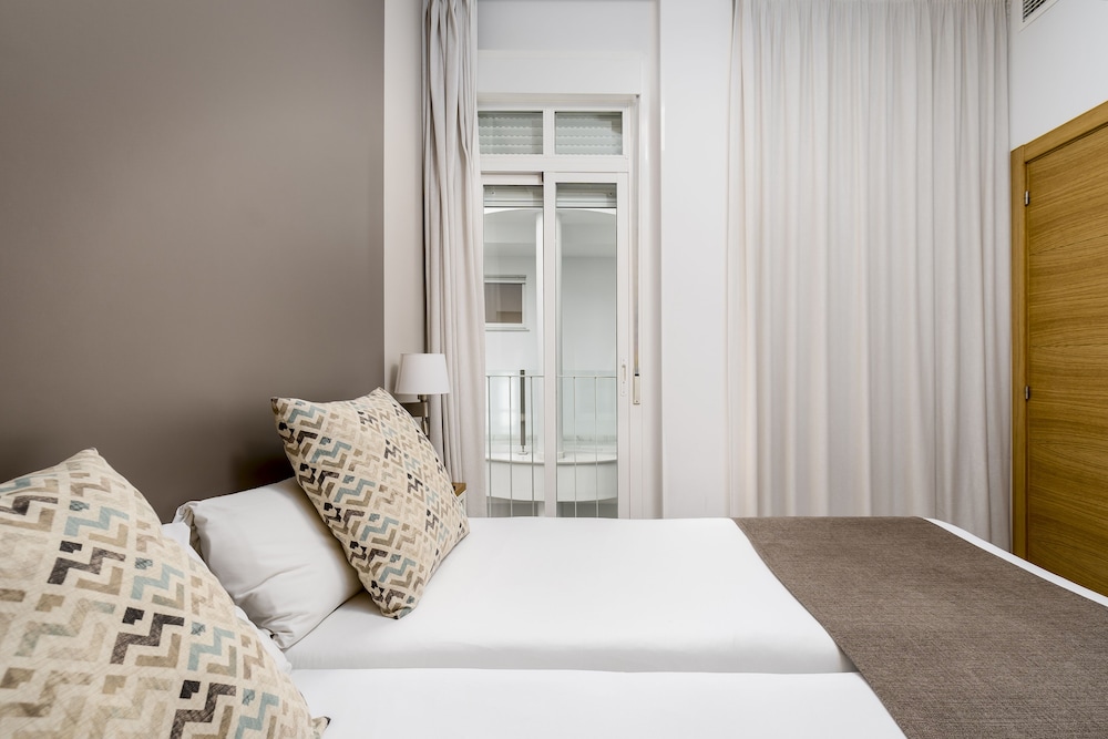 Suites Del Pintor Apartments 17/57