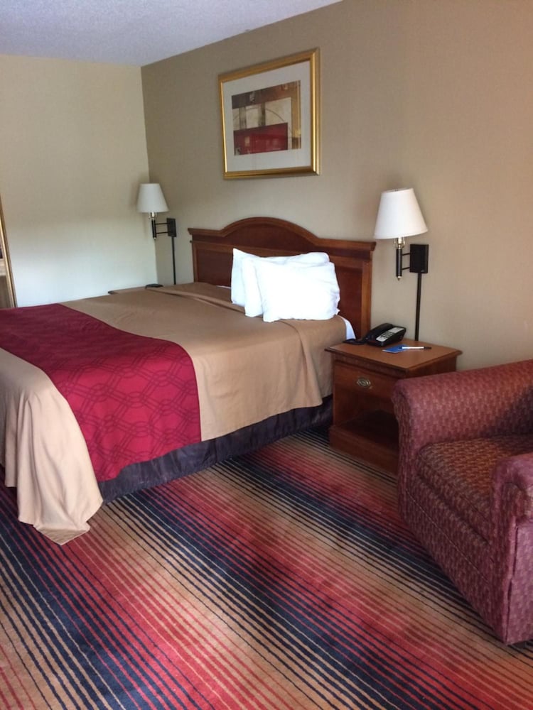 Fairbridge Inn Express Natchez 24/53