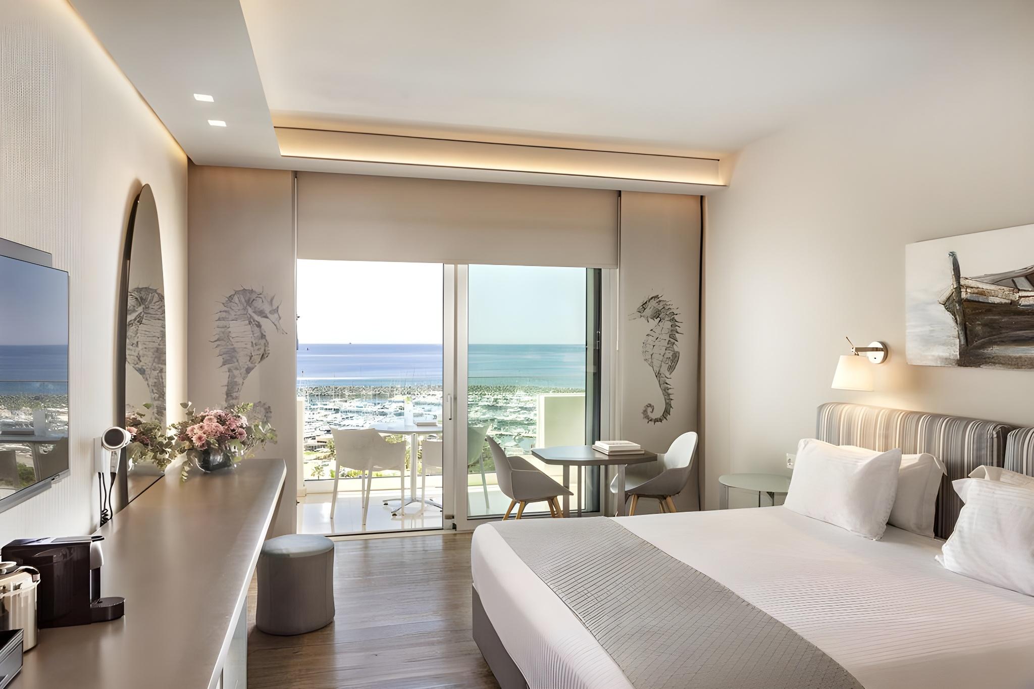 Imperial, King Bed, Marina View