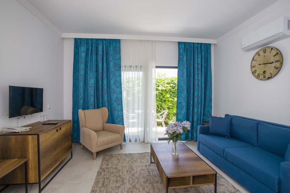Bitez Garden Life Hotel and Suites 34/43