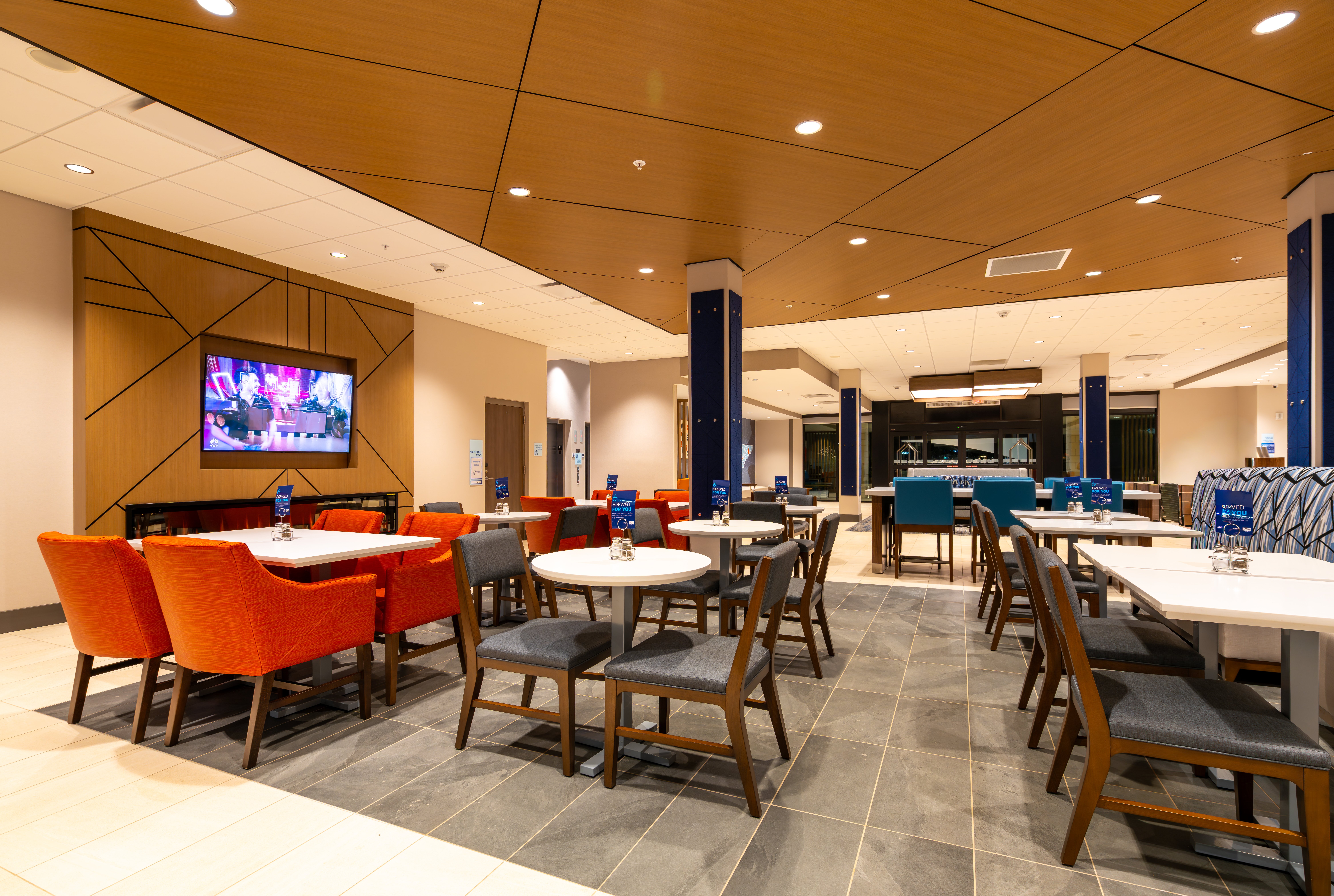 Holiday Inn Express & Suites Murfreesboro West, an IHG Hotel 32/41