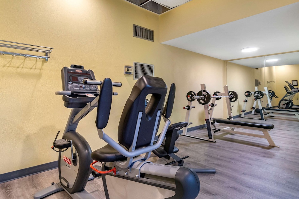 Comfort Inn & Suites Seattle North 18/33