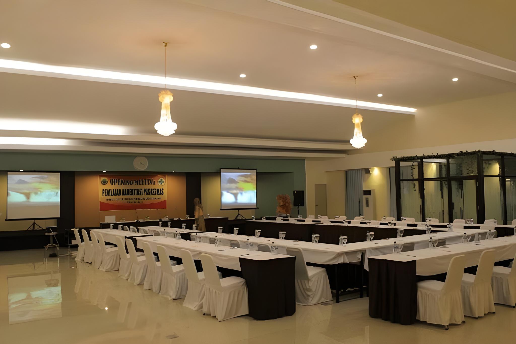 Grand Bydiel Hotel Cianjur 21/24