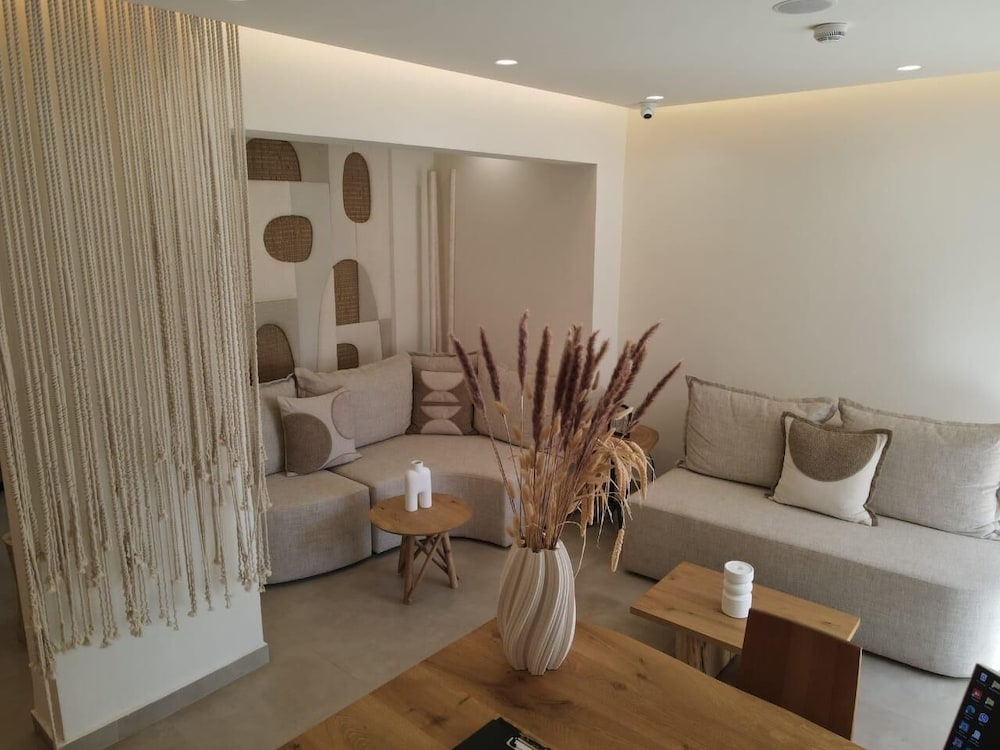 Cabana White Boutique Hotel & Suites 53/80