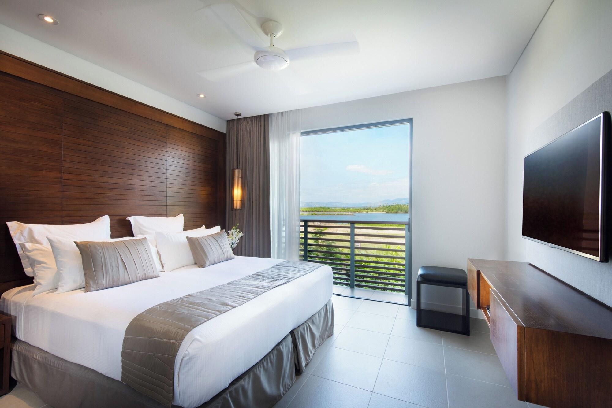 3 Bedrooms, Penthouse, Laundry, Kitchenette