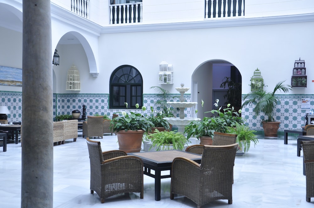 Senator Cadiz Spa Hotel 55/71