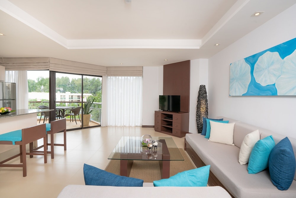 Dewa Phuket Resort and Villas 53/74