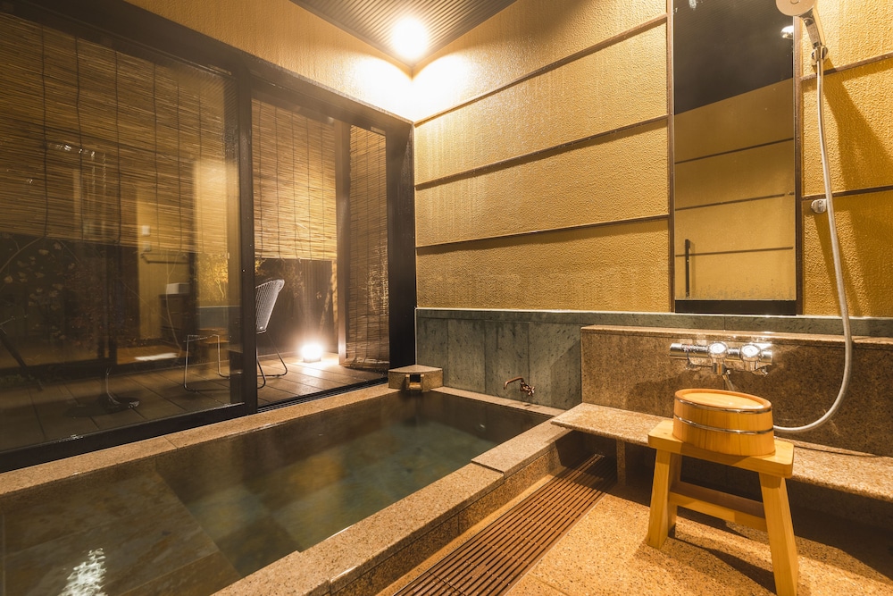Tsuta Onsen 23/50