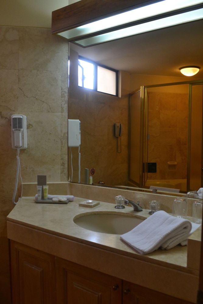 Hotel Jose Antonio Executive 46/46