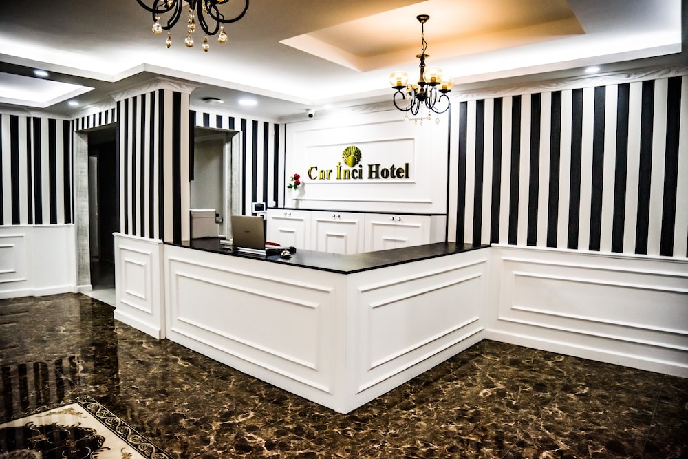 Cnr Inci Hotel 6/32