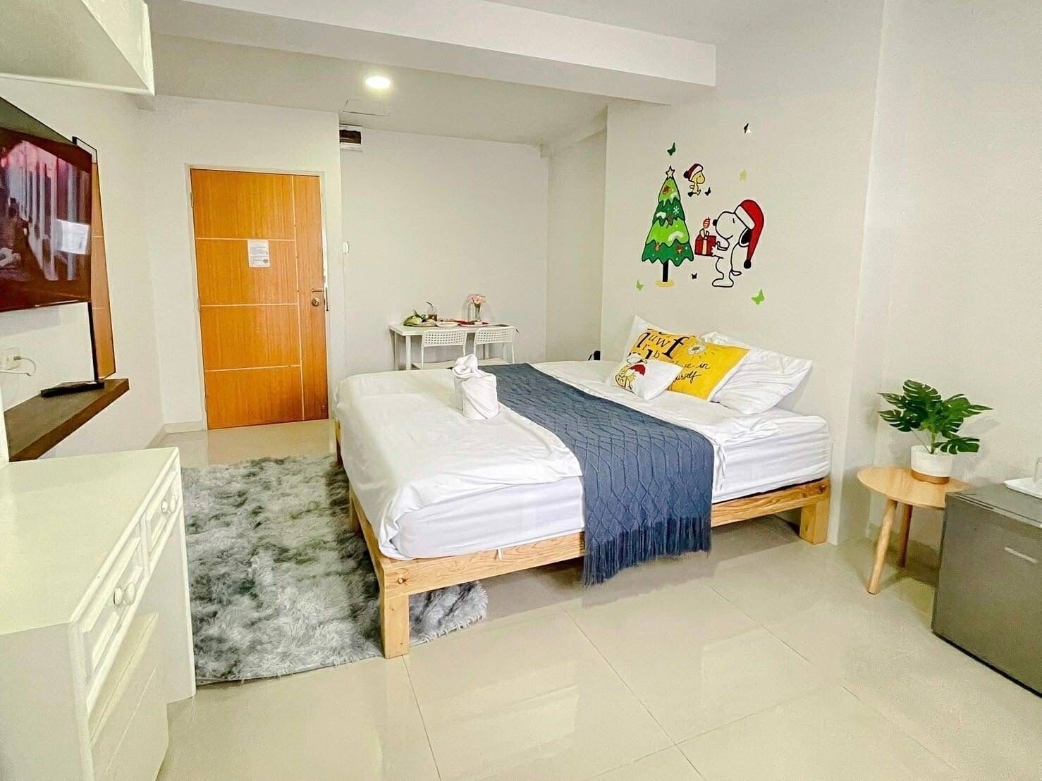 SUPERIOR, DOUBLE BED