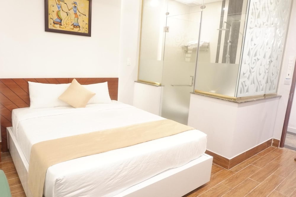 Hong Bao Thach Hotel 14/50