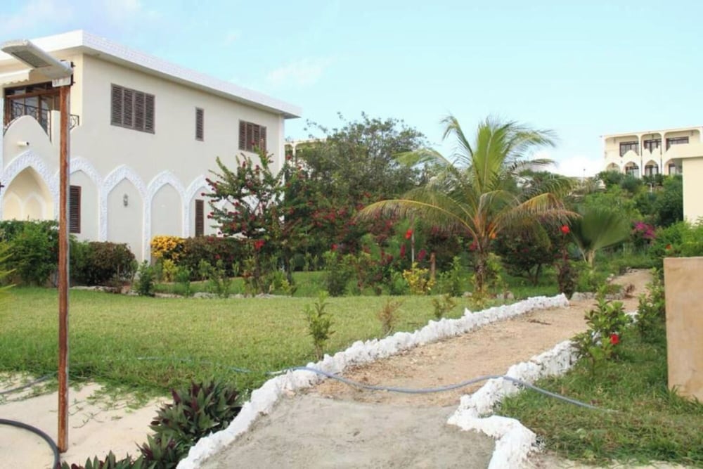 Villa Serenity 49/57