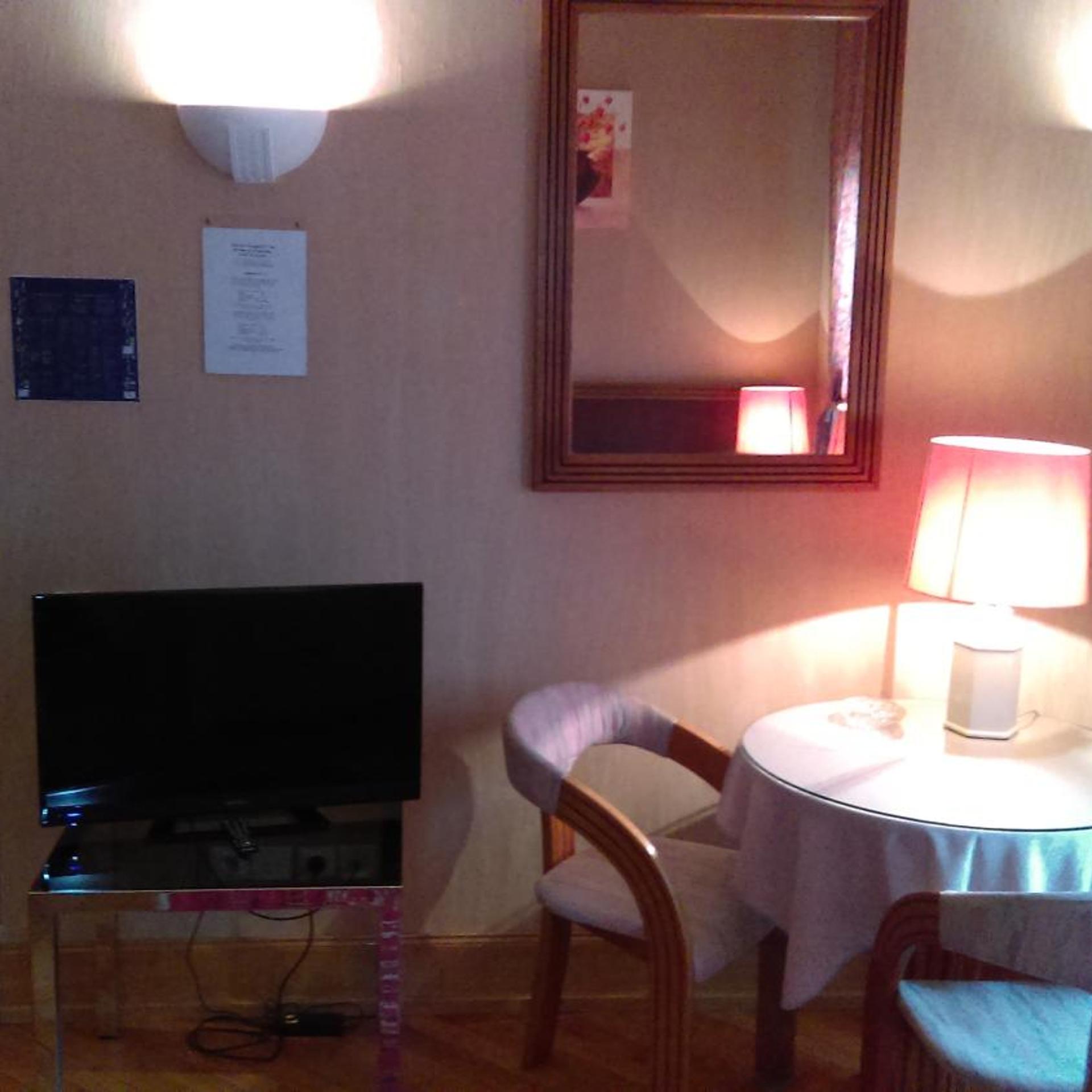 Hotel De L Orangerie 38/54