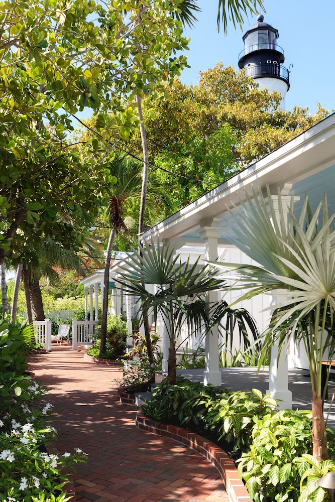 Lighthouse Hotel - Key West Historic Inns 9/59