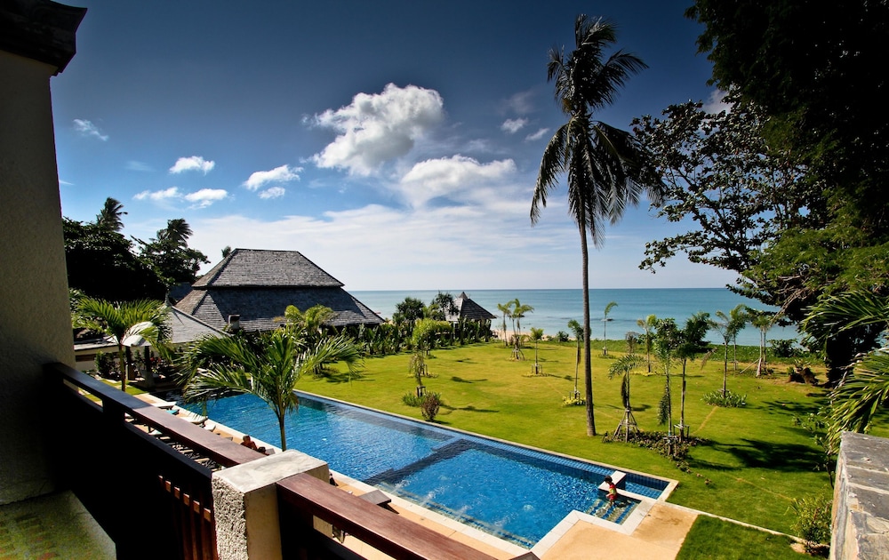 Thai Island Dream Estate 66/70
