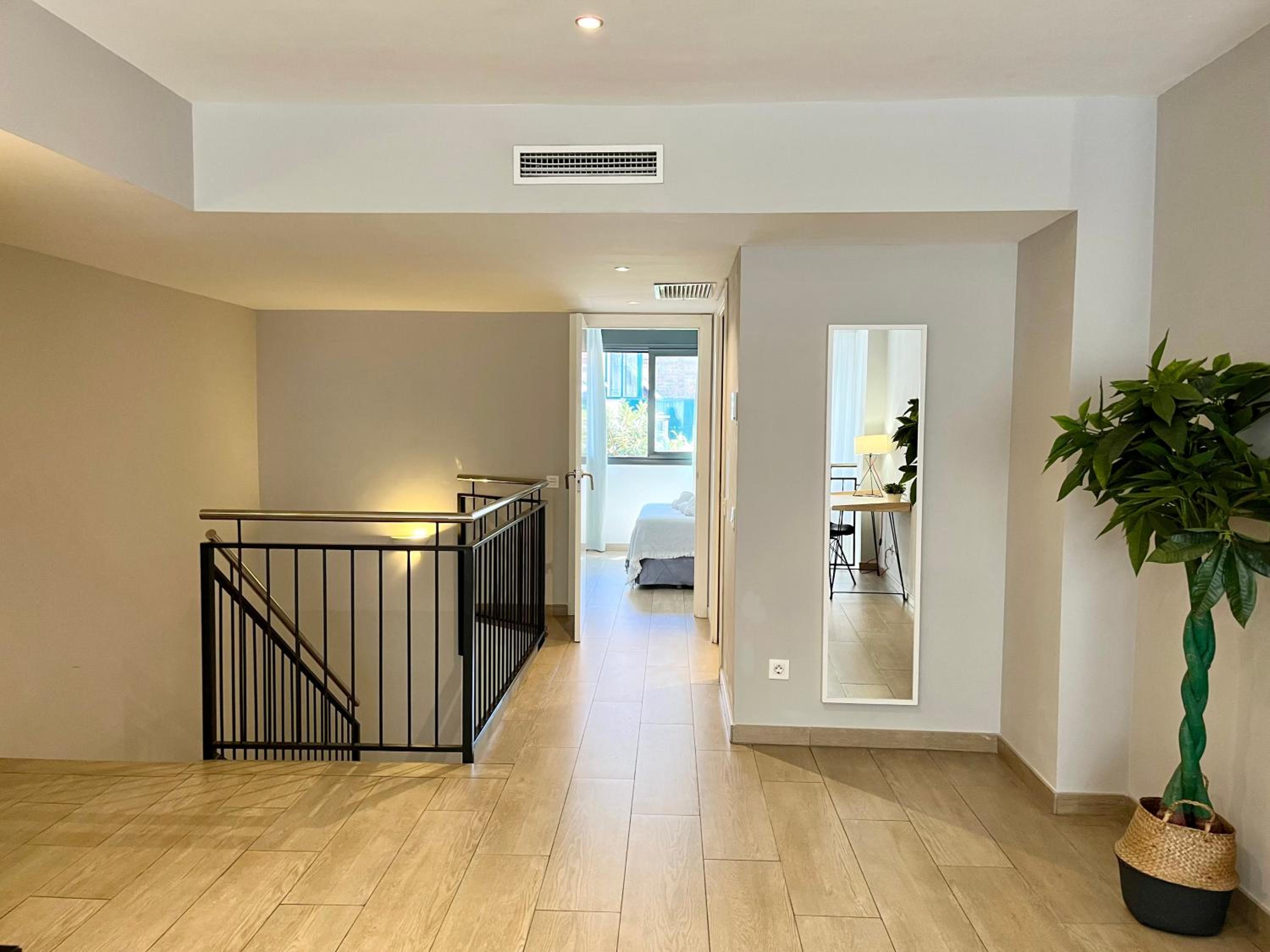 Feelathome Plaza Apartments 4/51