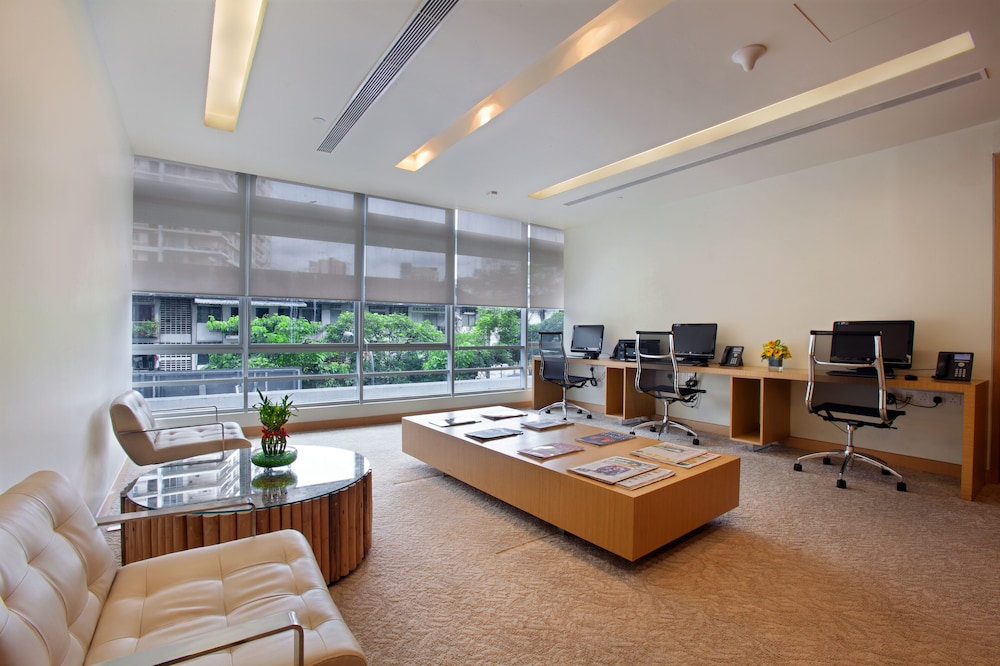 Parkroyal Serviced Suites Kuala Lumpur 23/69