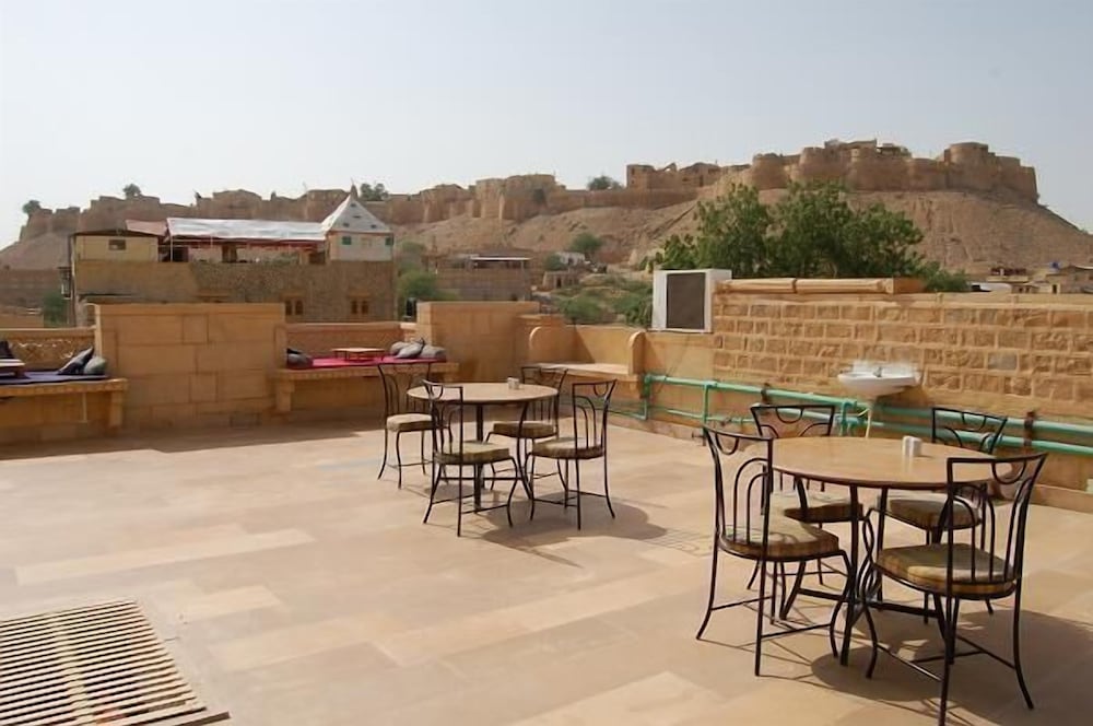 Gorakh Haveli 26/30